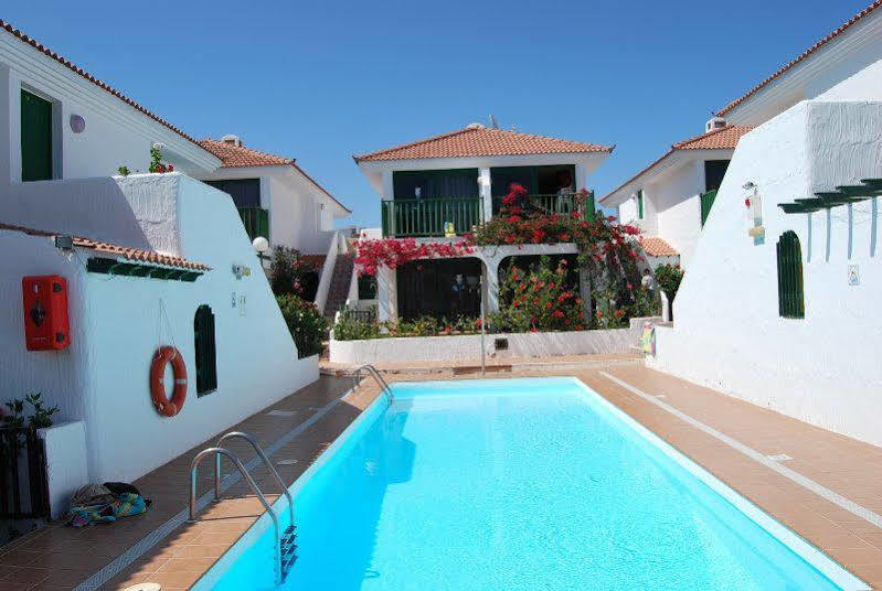 Apartamentos Las Gavias San Agustín Extérieur photo