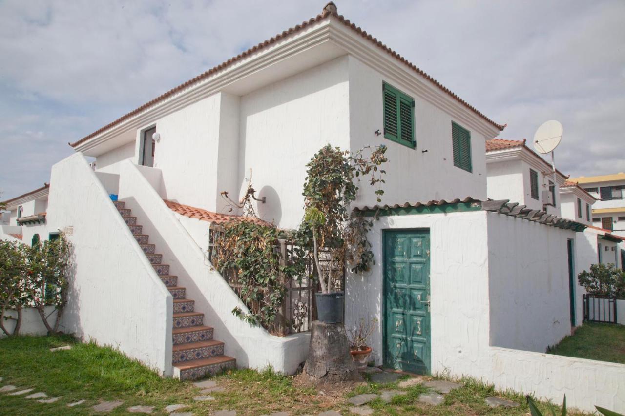 Apartamentos Las Gavias San Agustín Extérieur photo